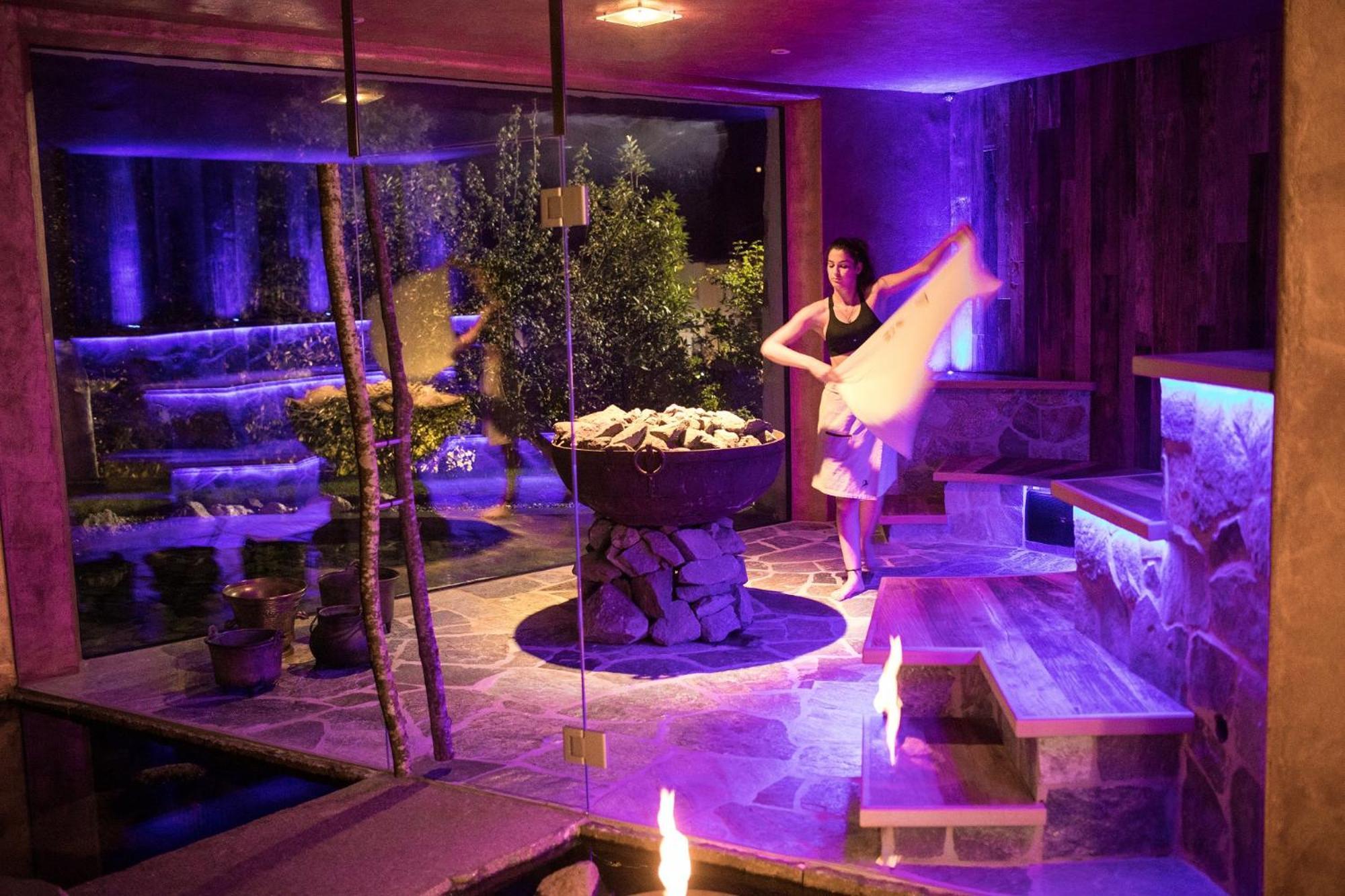 פיה Romantik Hotel Turm מראה חיצוני תמונה